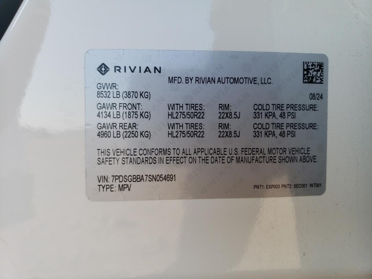 2025 RIVIAN R1s