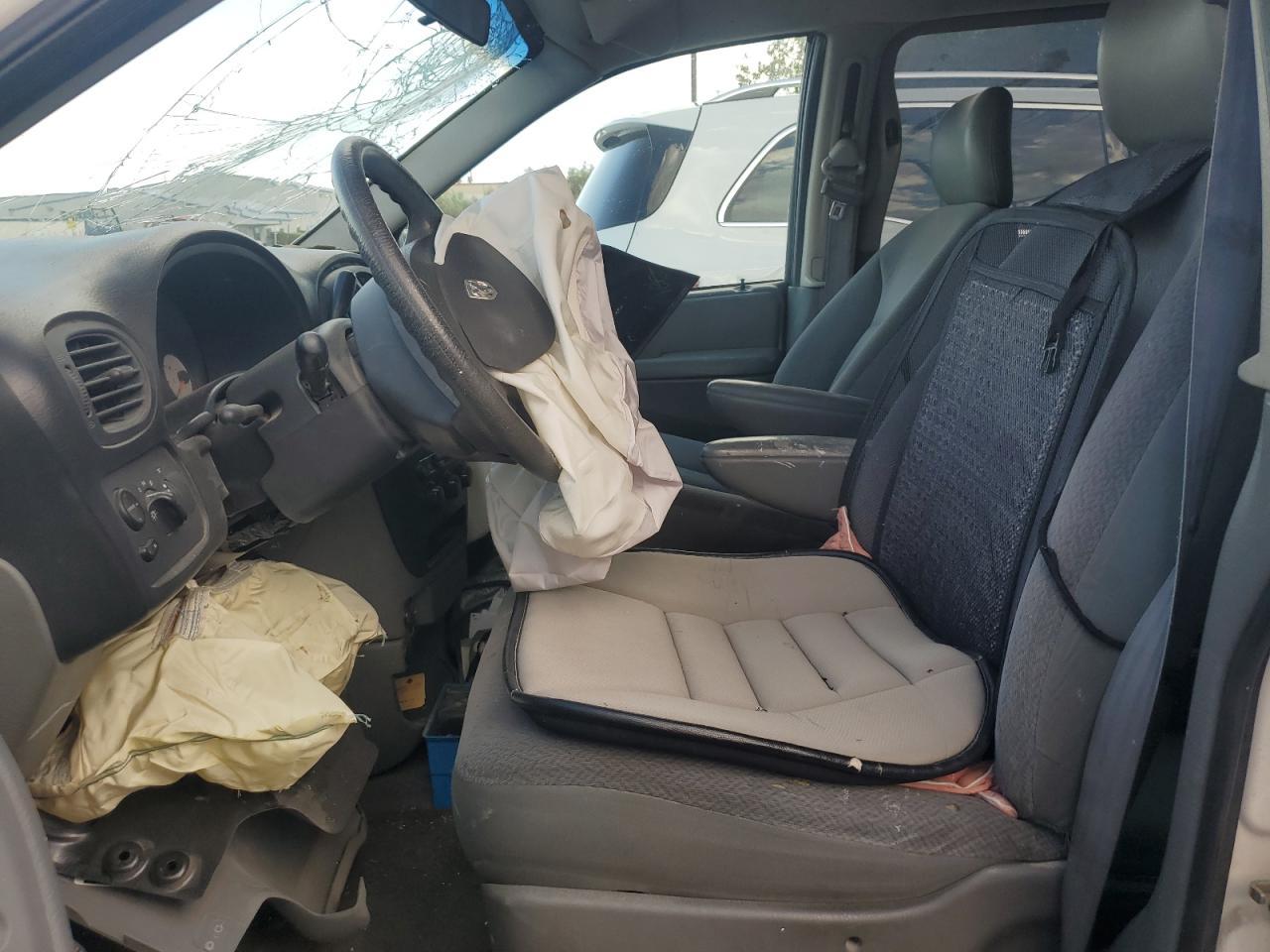 2005 DODGE GRAND CARAVAN