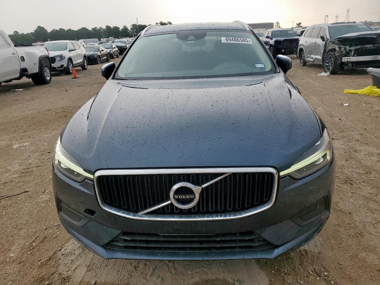 2021 VOLVO XC60