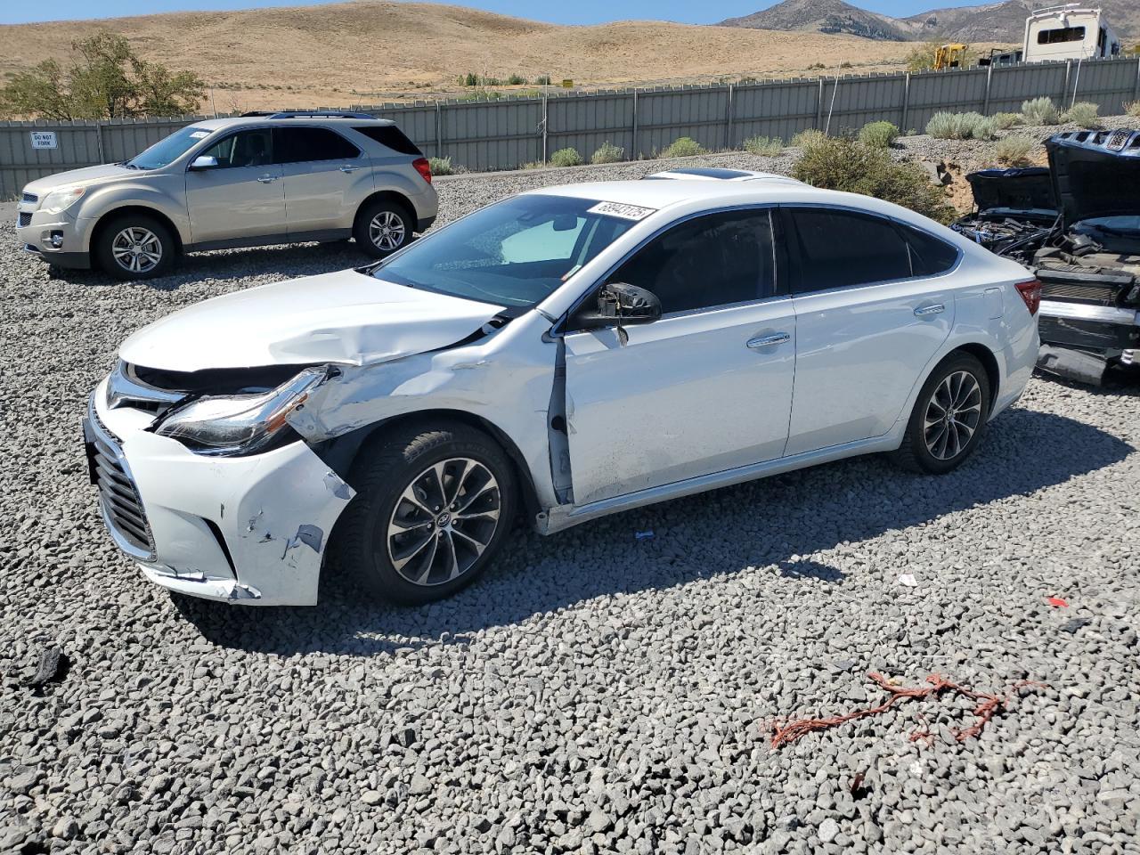 2017 TOYOTA Avalon