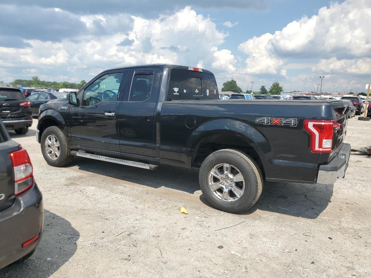 2015 FORD F-150