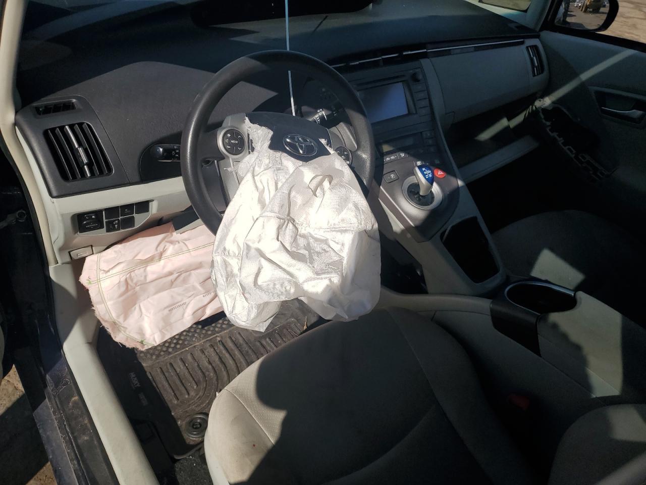 2012 TOYOTA PRIUS