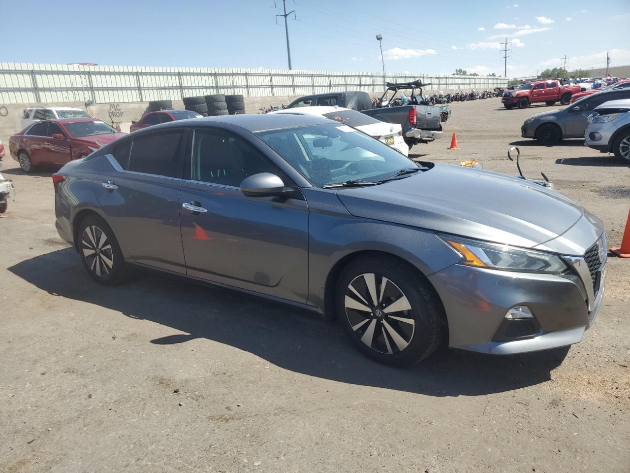 2022 NISSAN ALTIMA
