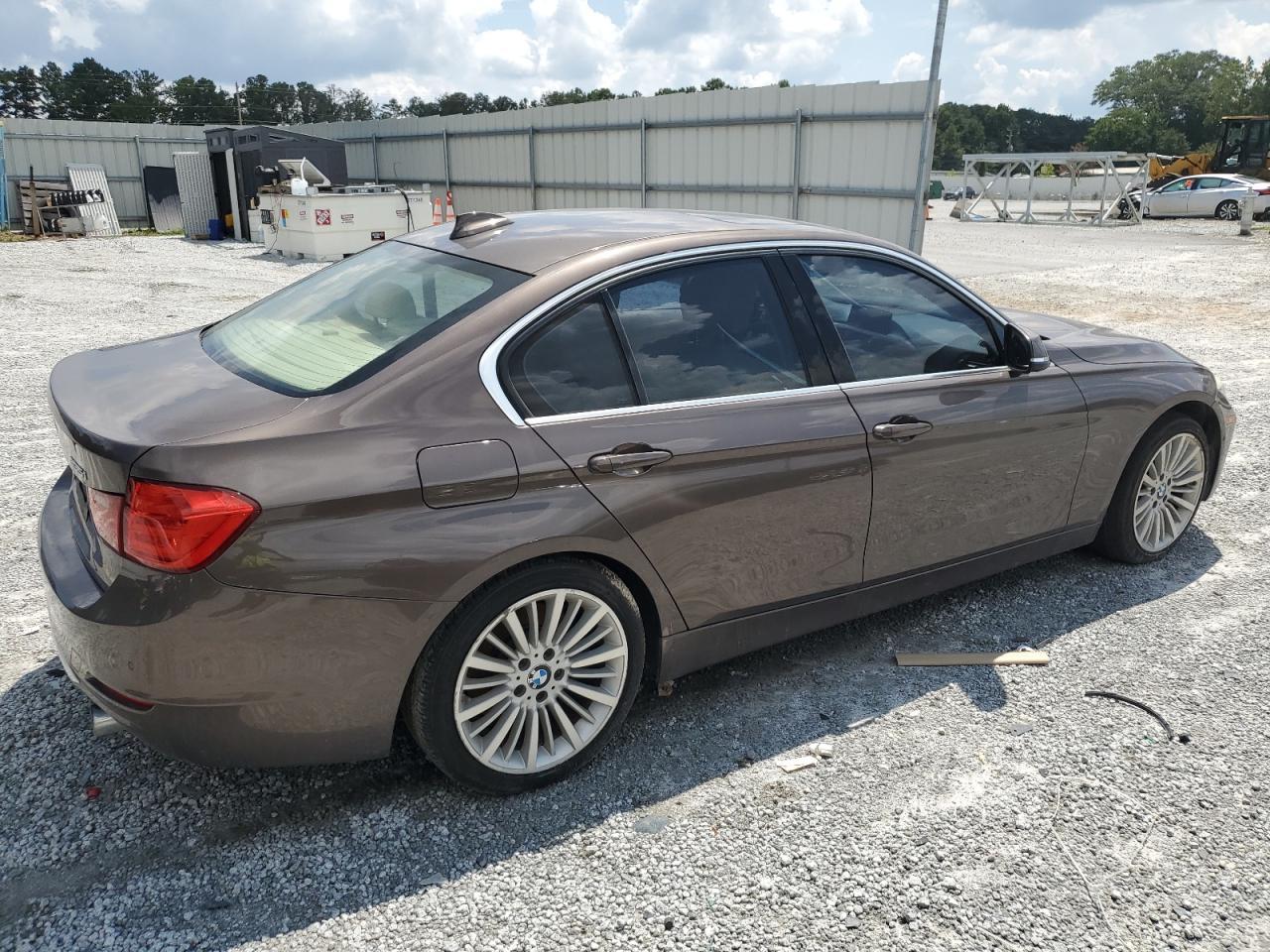 2013 BMW 3 SERIES