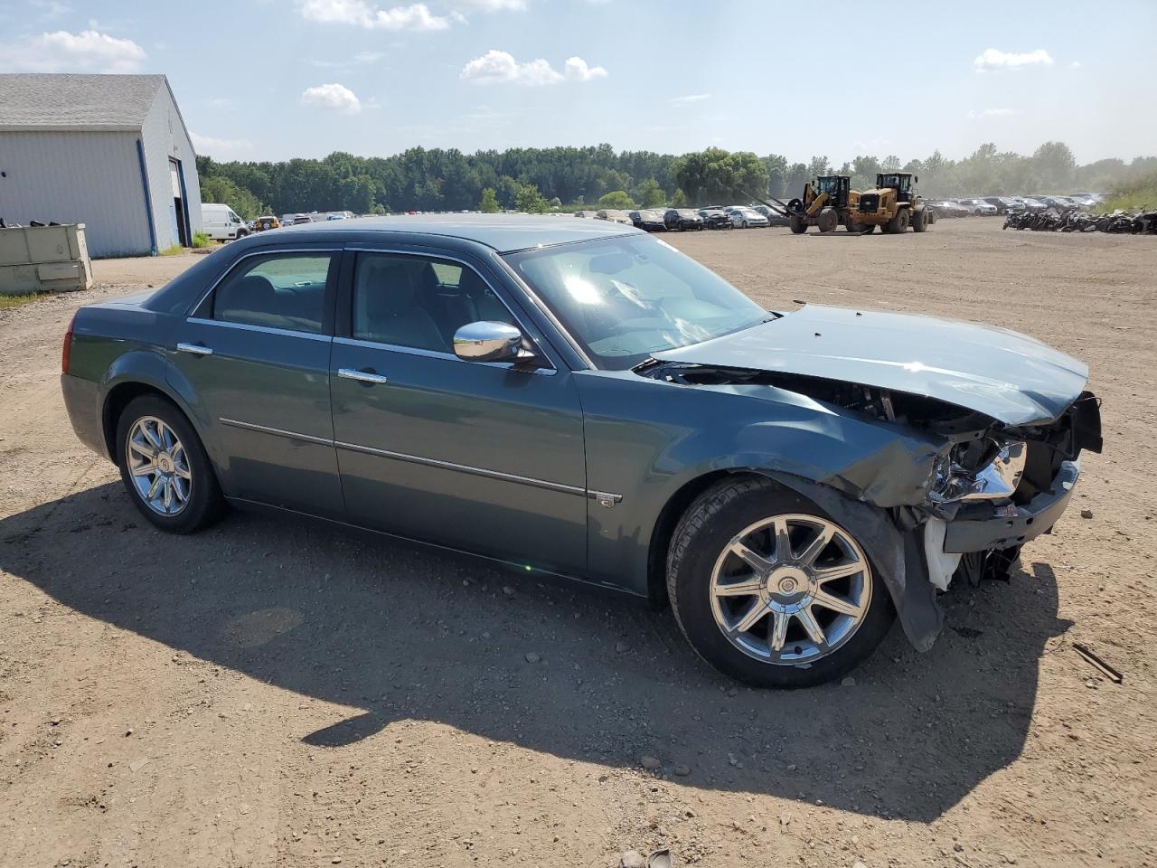 2005 CHRYSLER 300