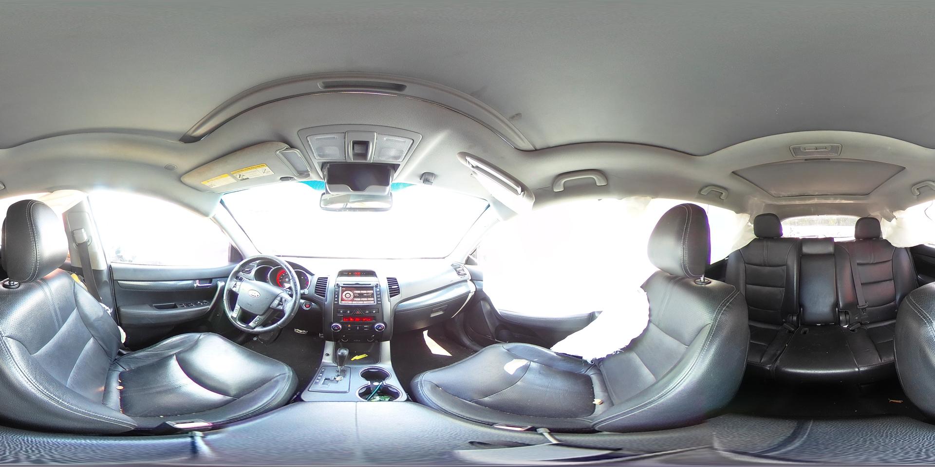 2011 KIA SORENTO