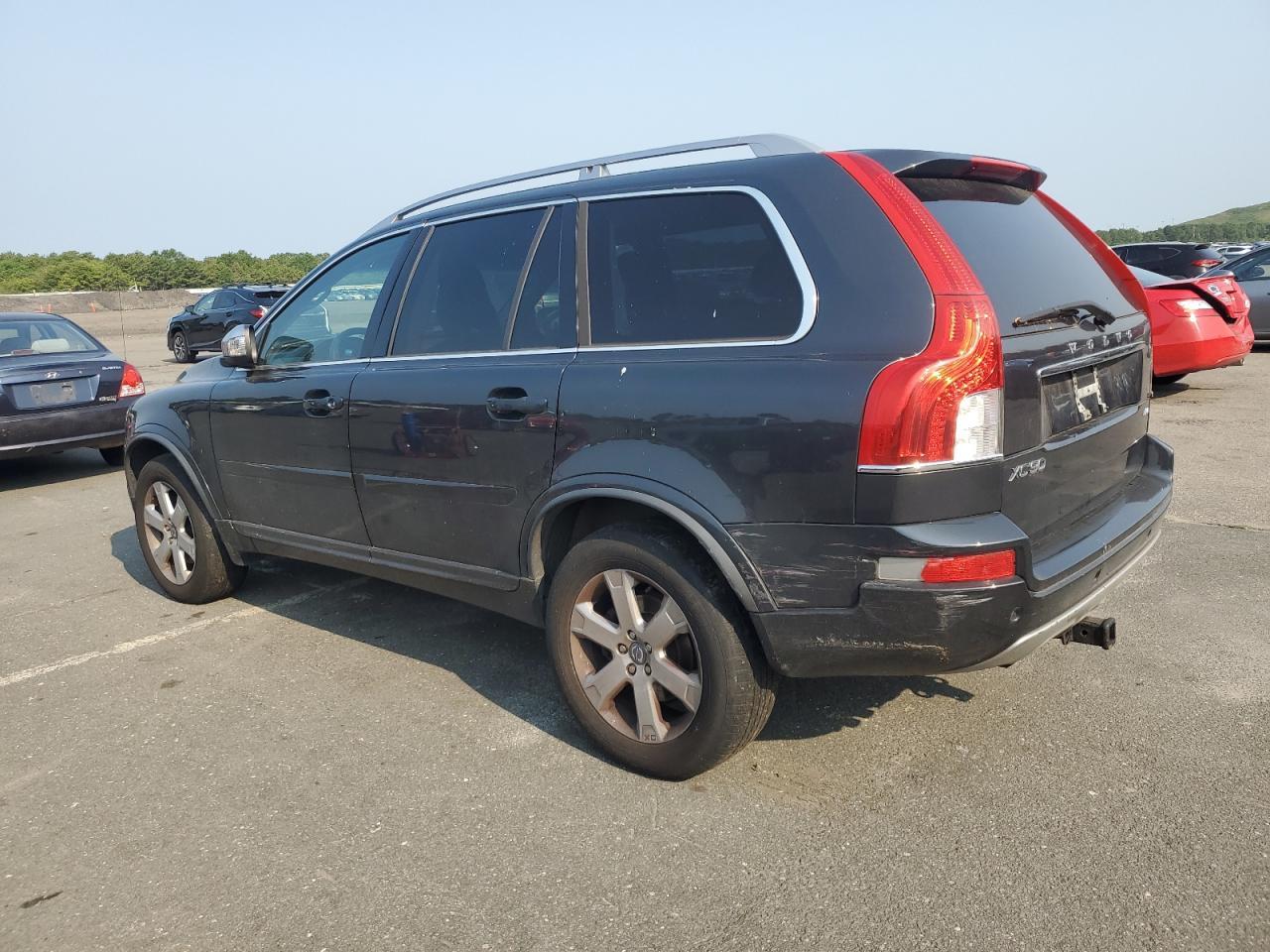 2013 VOLVO XC90