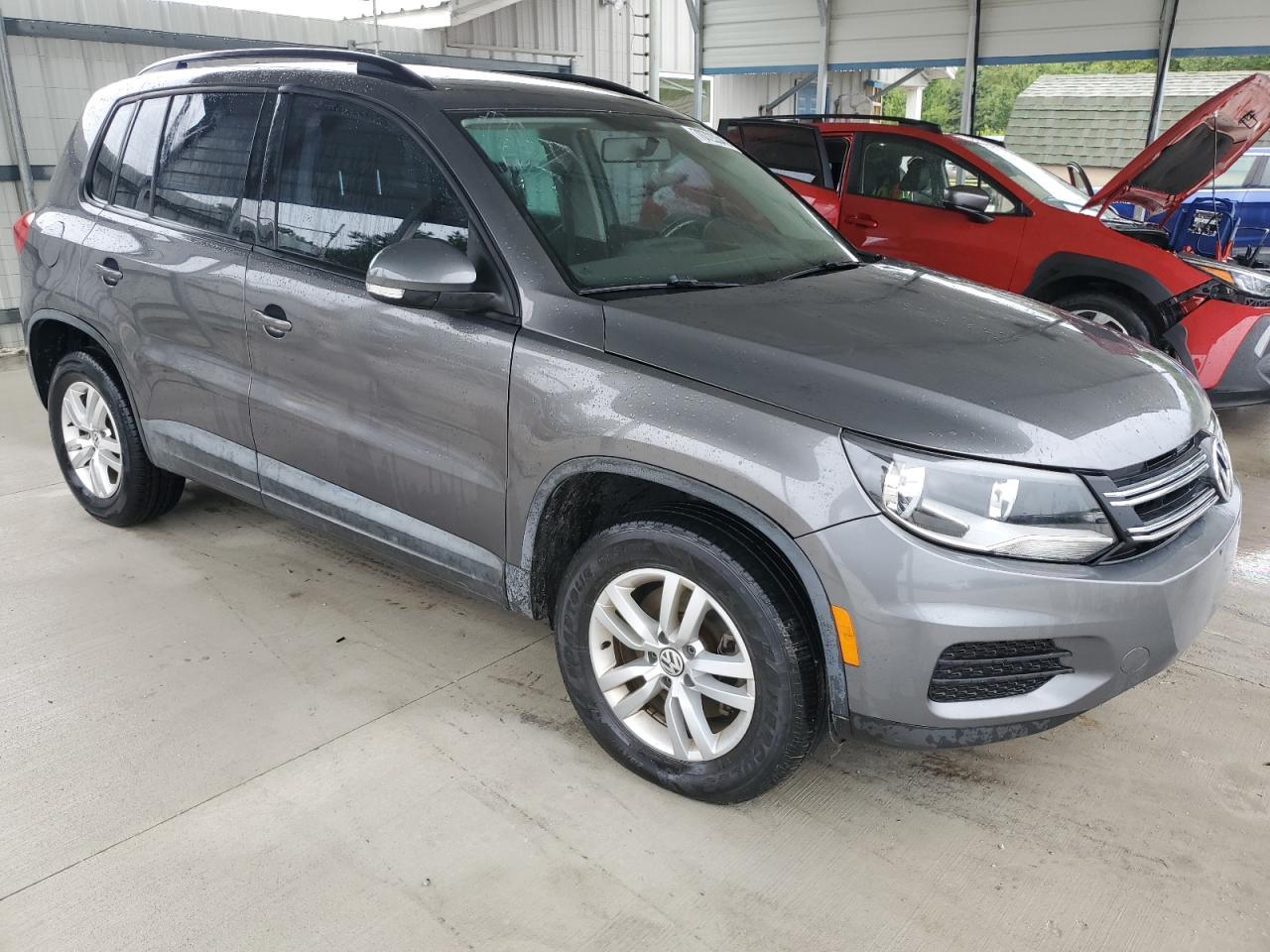 2015 VOLKSWAGEN TIGUAN