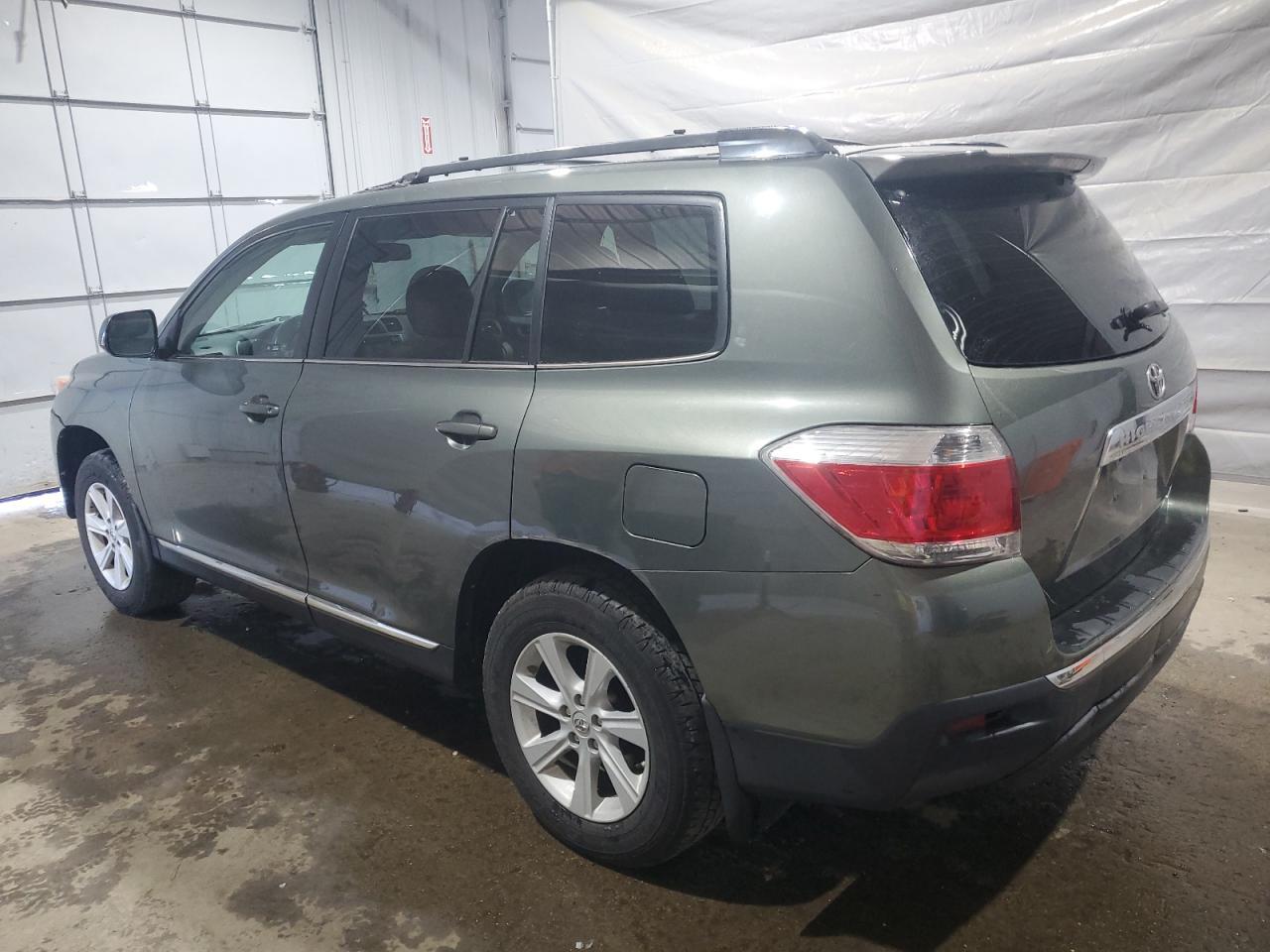 2013 TOYOTA HIGHLANDER