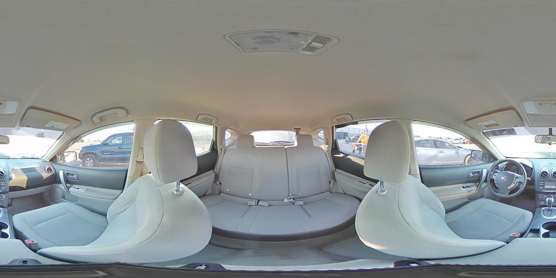 2015 NISSAN ROGUE