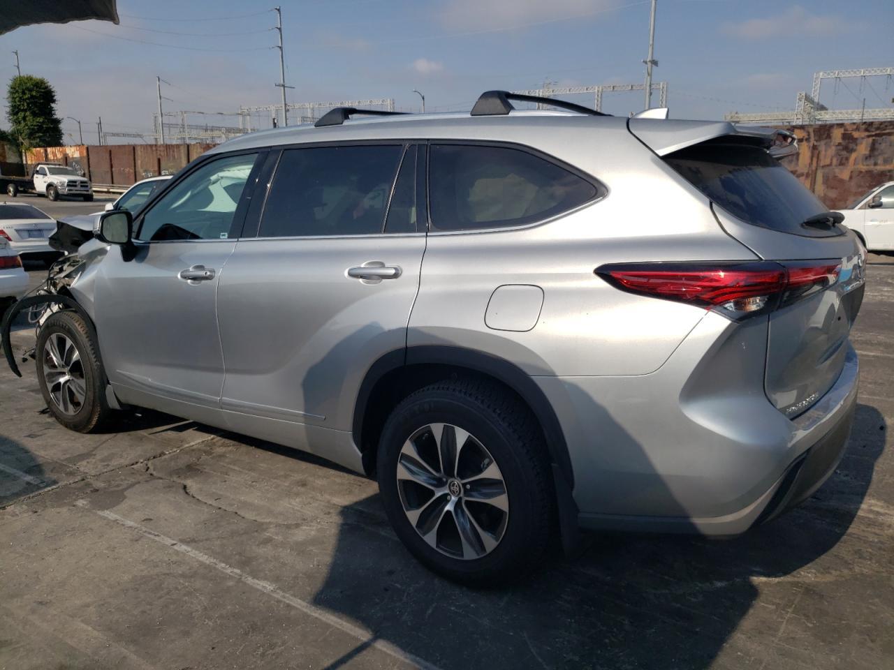 2021 TOYOTA HIGHLANDER