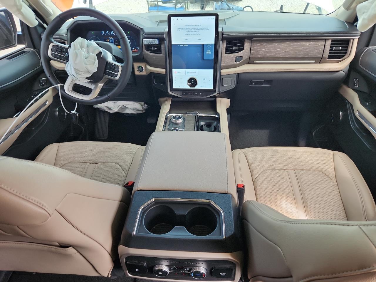 2024 FORD Expedition