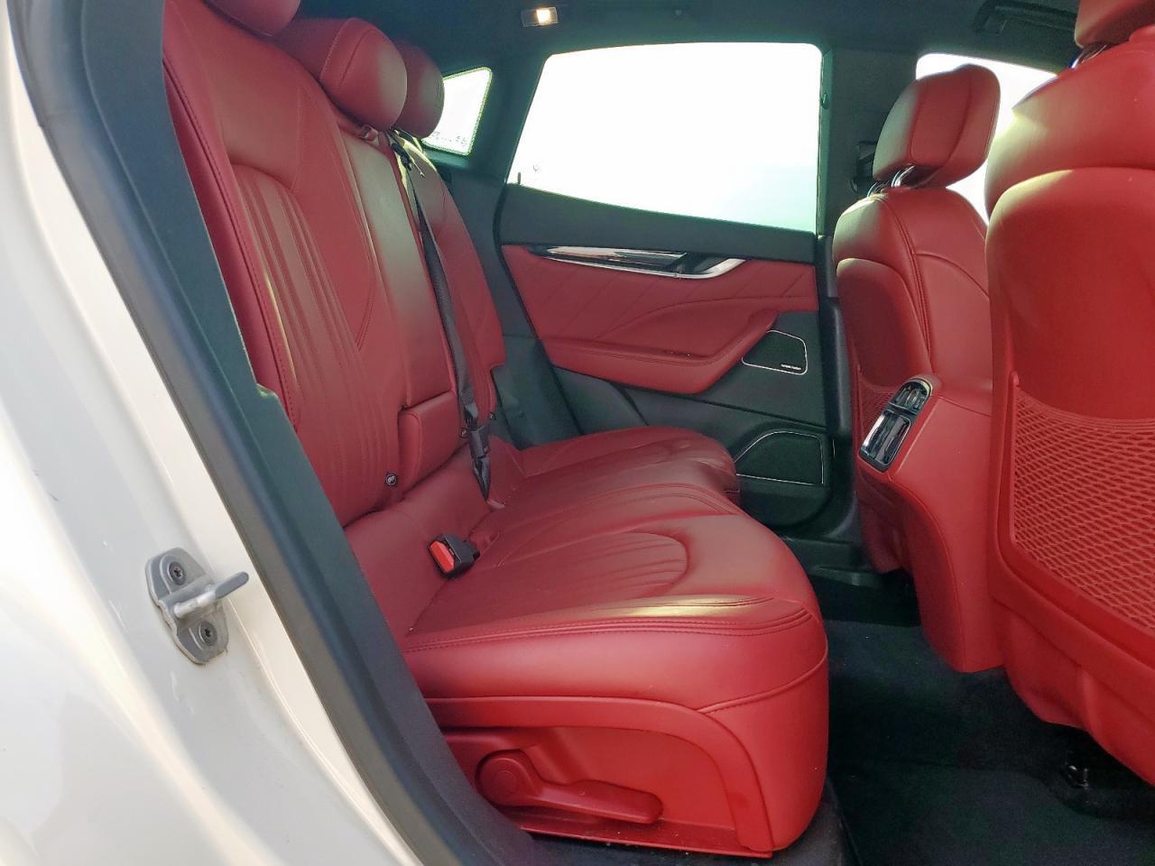 2022 MASERATI Levante
