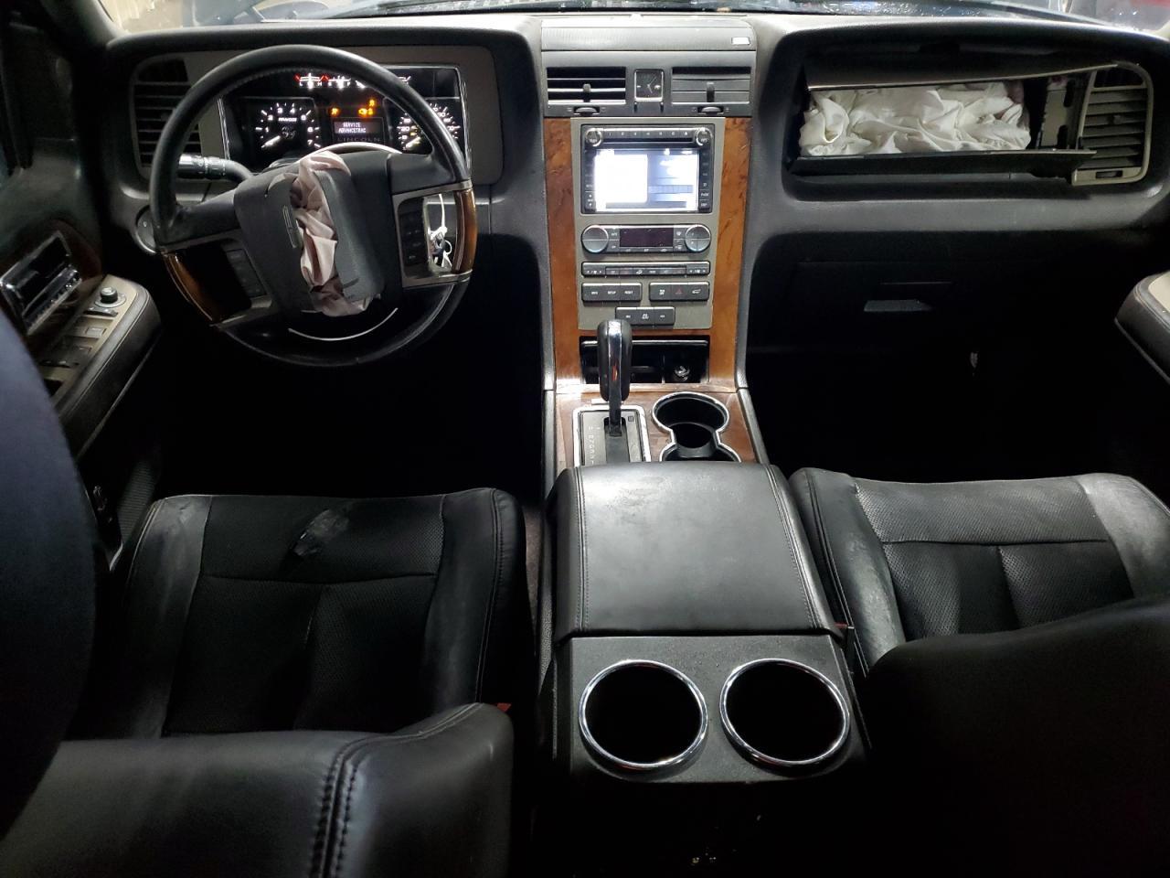 2014 LINCOLN Navigator