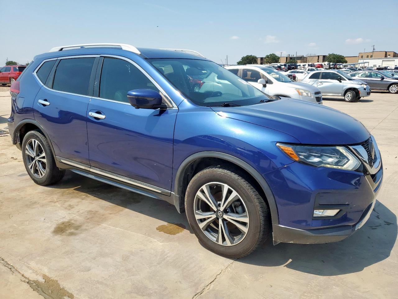 2018 NISSAN ROGUE