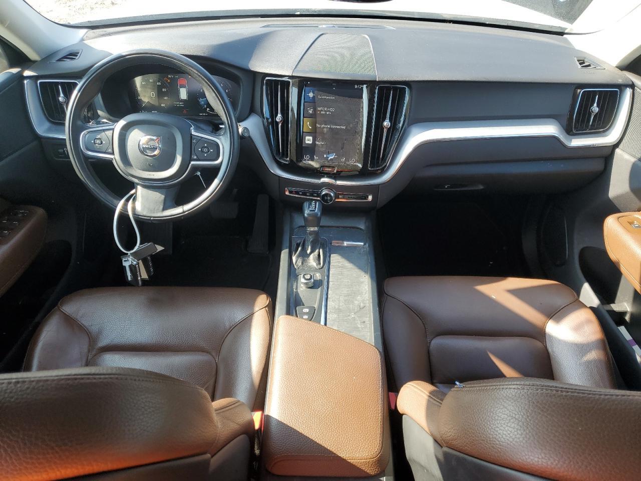 2018 VOLVO XC60