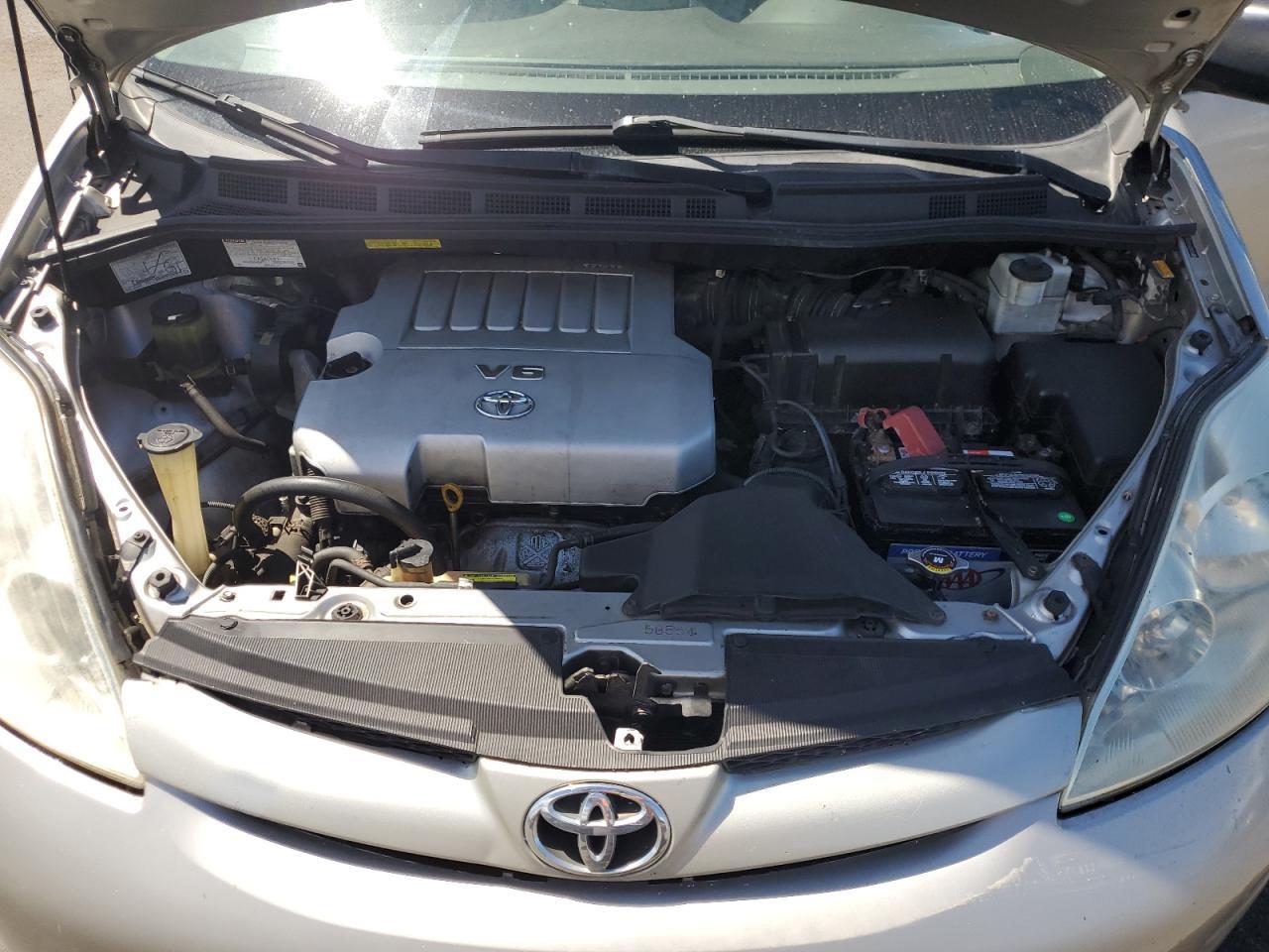 2007 TOYOTA SIENNA