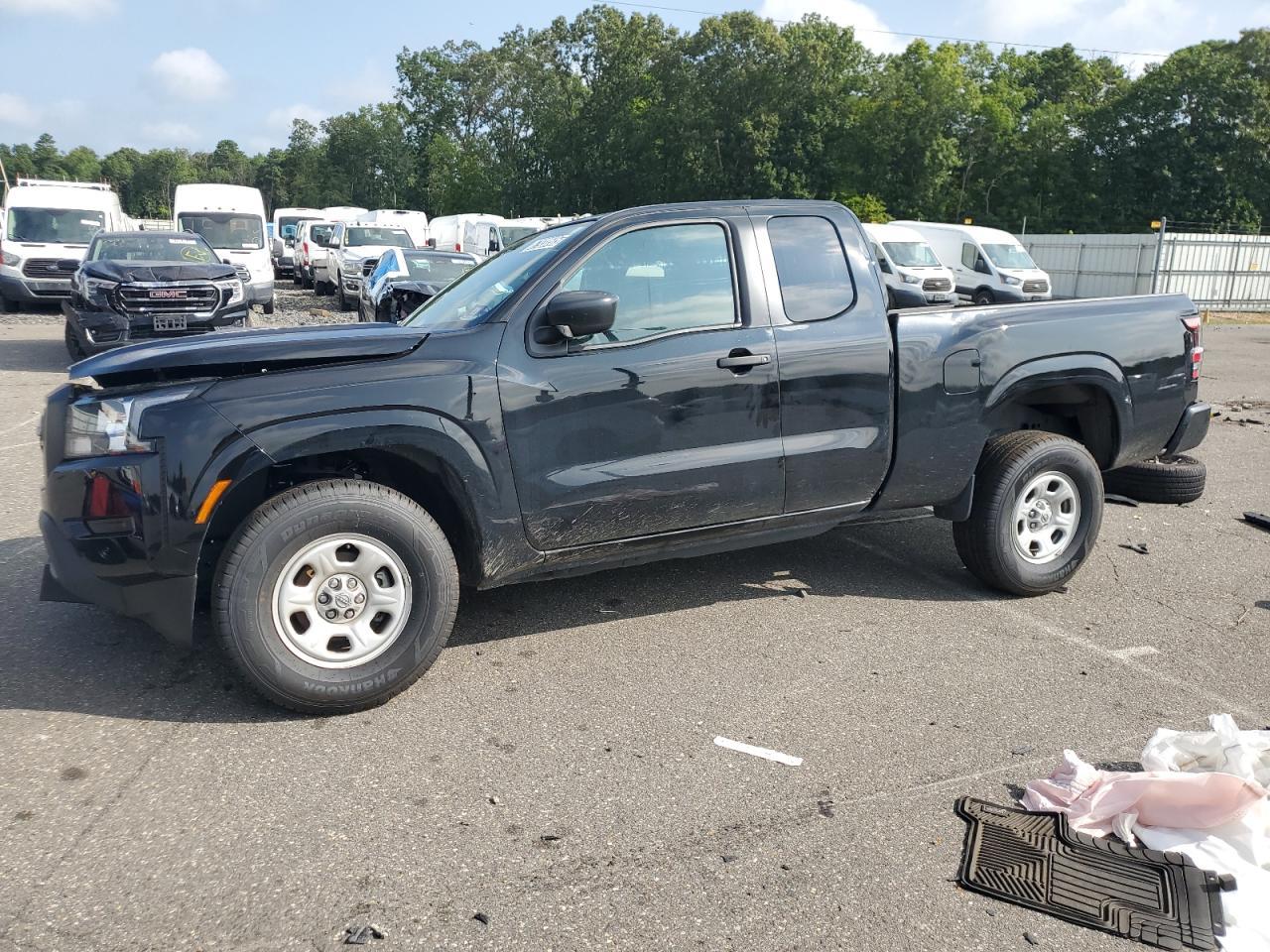 2024 NISSAN Frontier