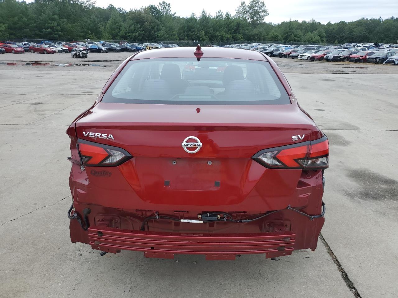 2020 NISSAN VERSA