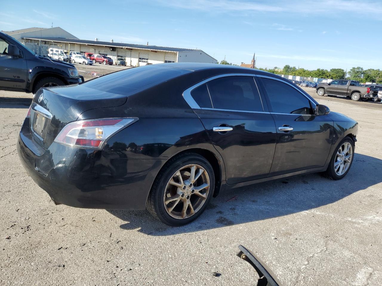 2012 NISSAN Maxima