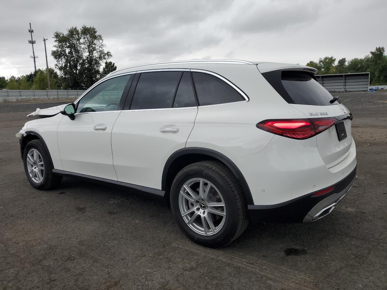 2025 MERCEDES-BENZ GLC-Class