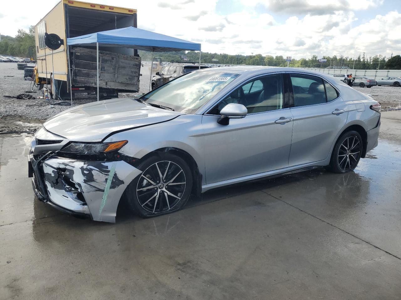 2024 TOYOTA CAMRY