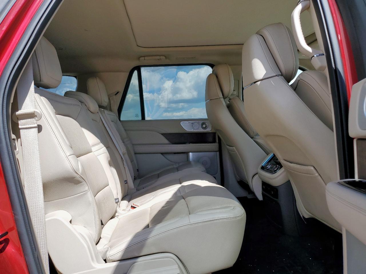 2018 LINCOLN Navigator