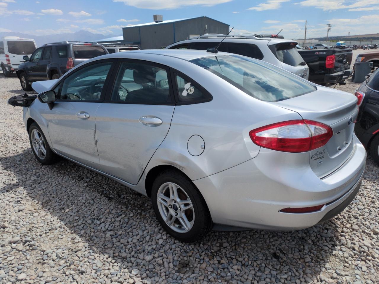 2017 FORD Fiesta