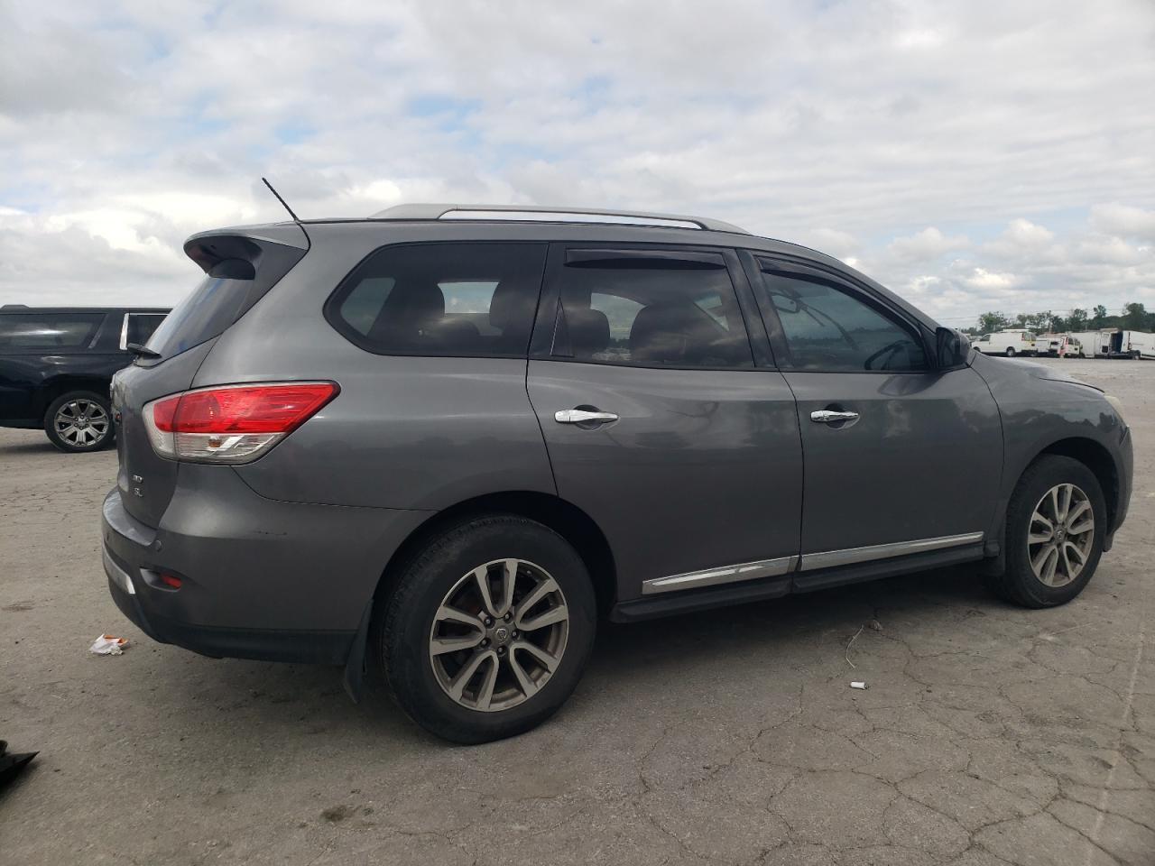 2016 NISSAN PATHFINDER