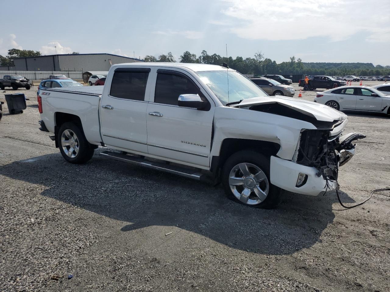 2017 CHEVROLET Silverado