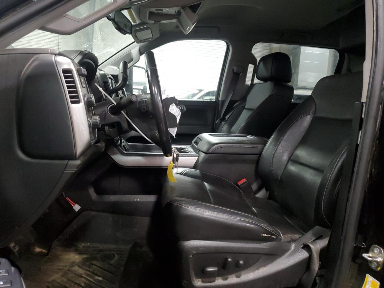 2018 CHEVROLET Silverado