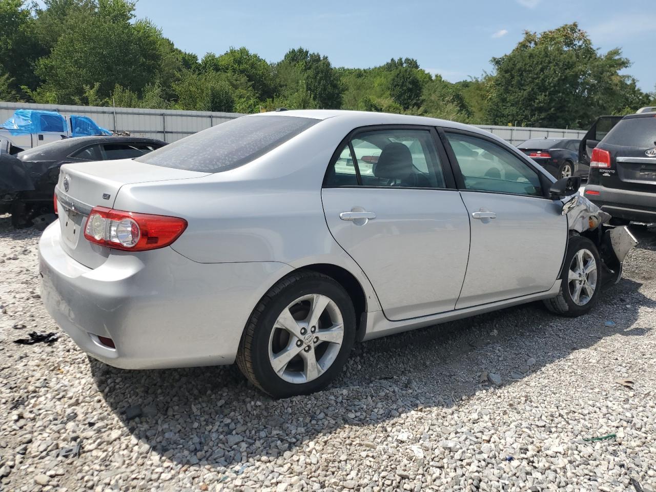 2011 TOYOTA COROLLA