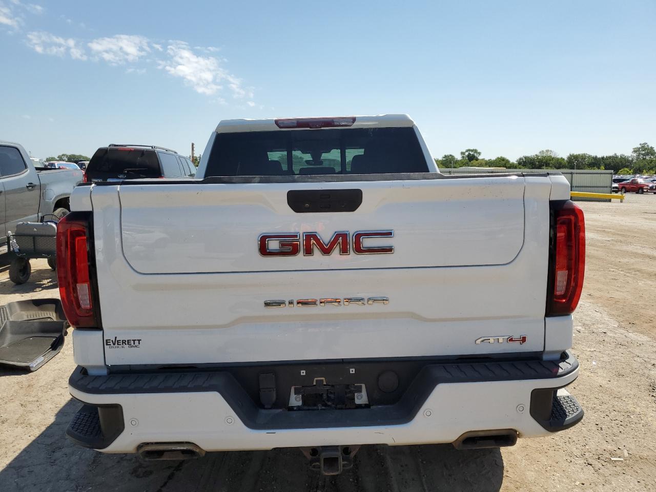 2021 GMC Sierra