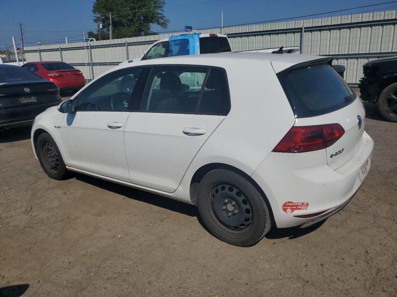 2015 VOLKSWAGEN e-Golf