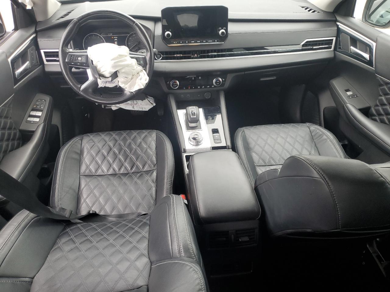 2022 MITSUBISHI outlander
