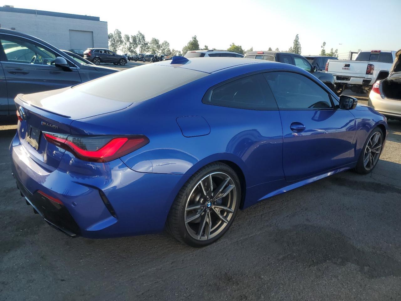 2022 BMW M440i
