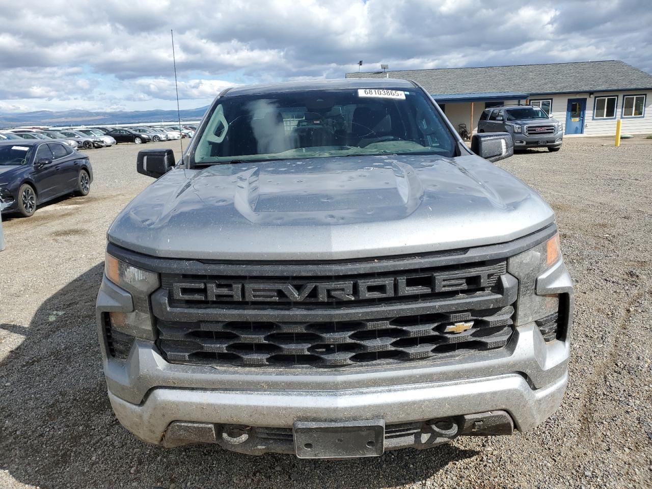 2023 CHEVROLET Silverado