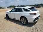 2025 GENESIS GV70