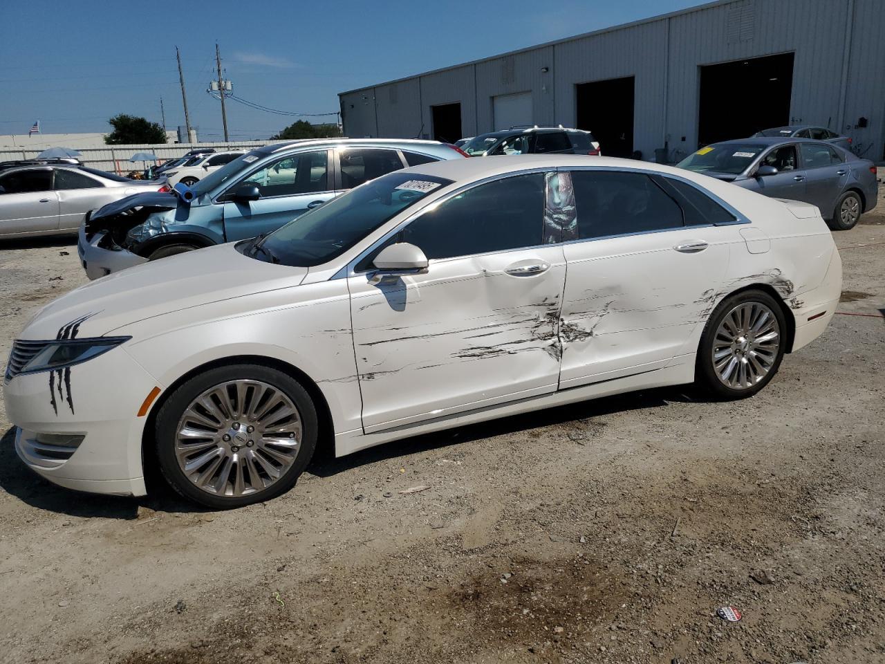 2013 LINCOLN MKZ