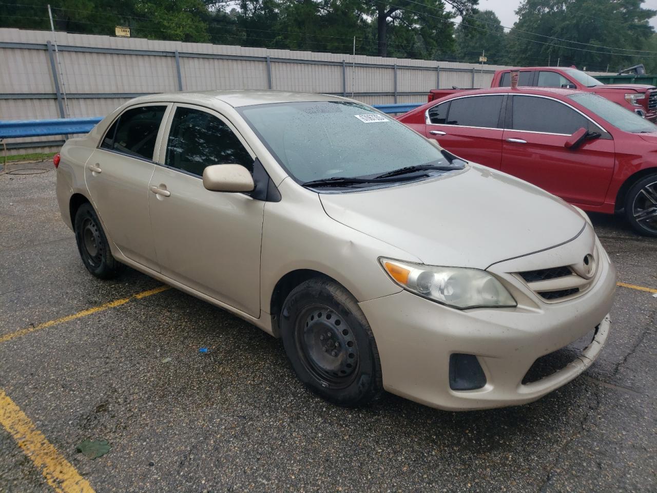 2012 TOYOTA COROLLA