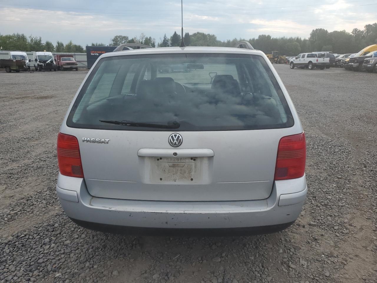 2000 VOLKSWAGEN Passat