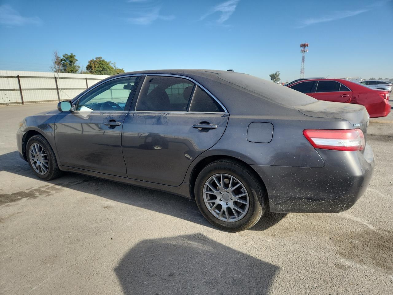 2011 TOYOTA CAMRY