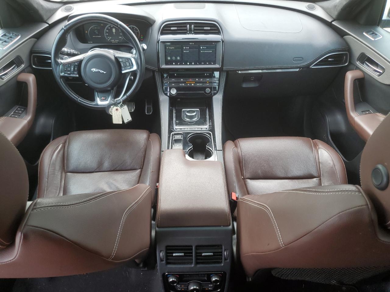 2017 JAGUAR F-Pace