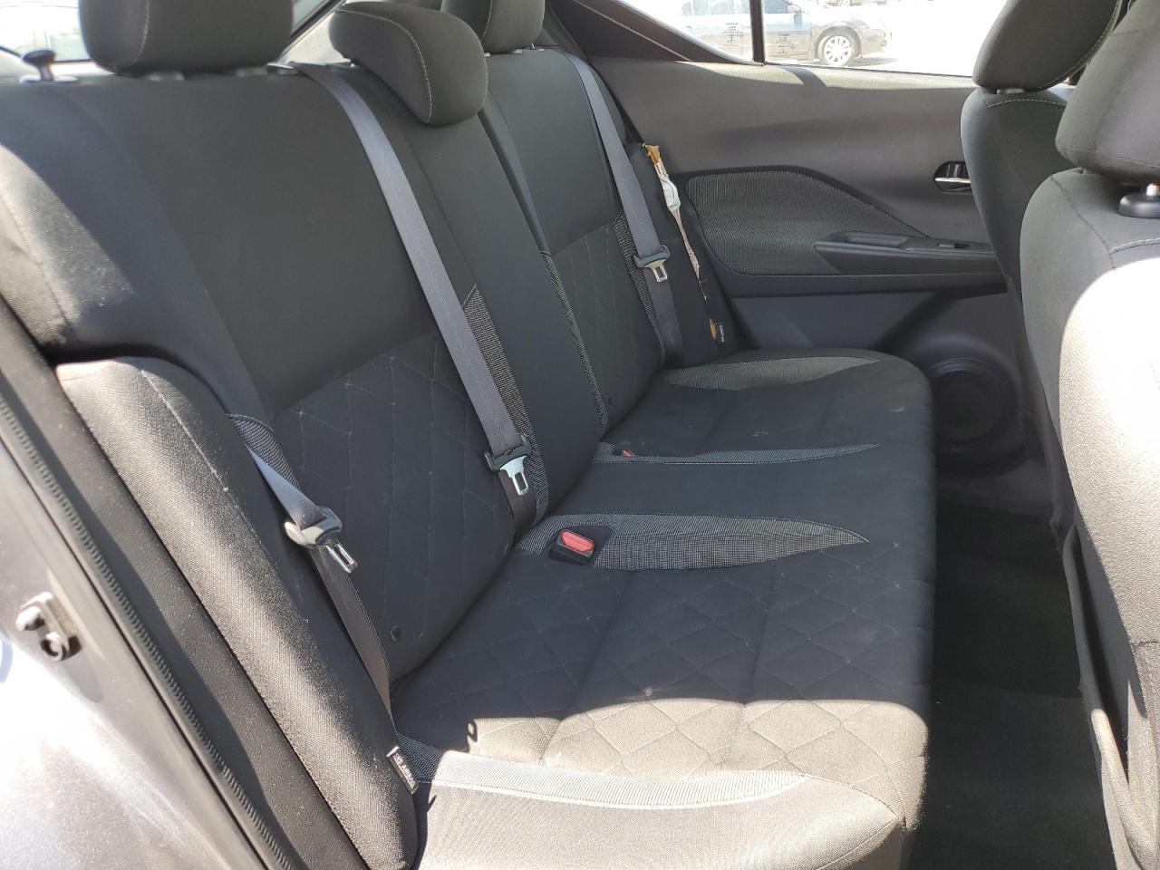 2020 NISSAN KICKS