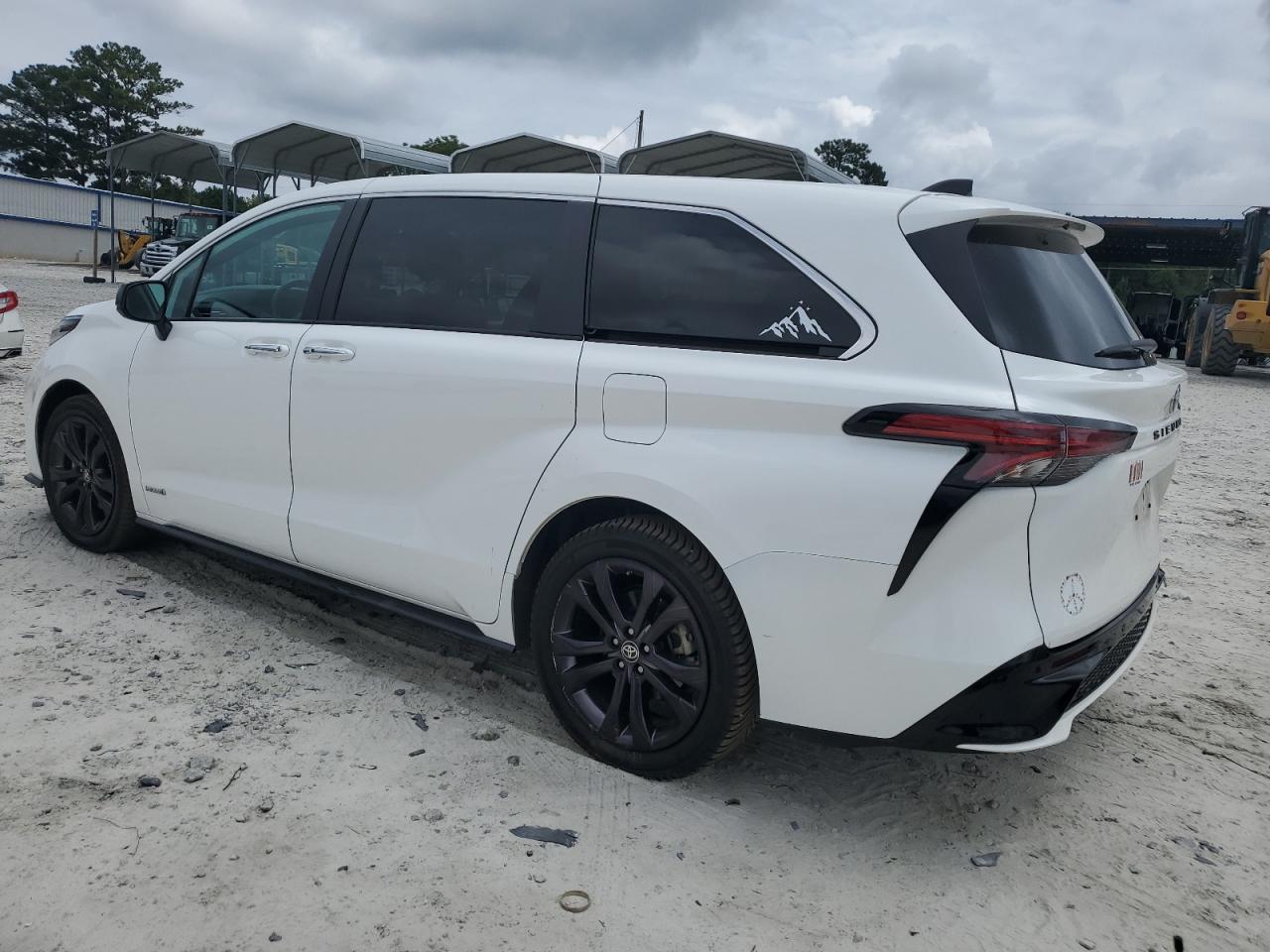 2021 TOYOTA SIENNA