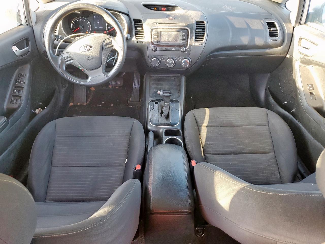 2017 KIA FORTE