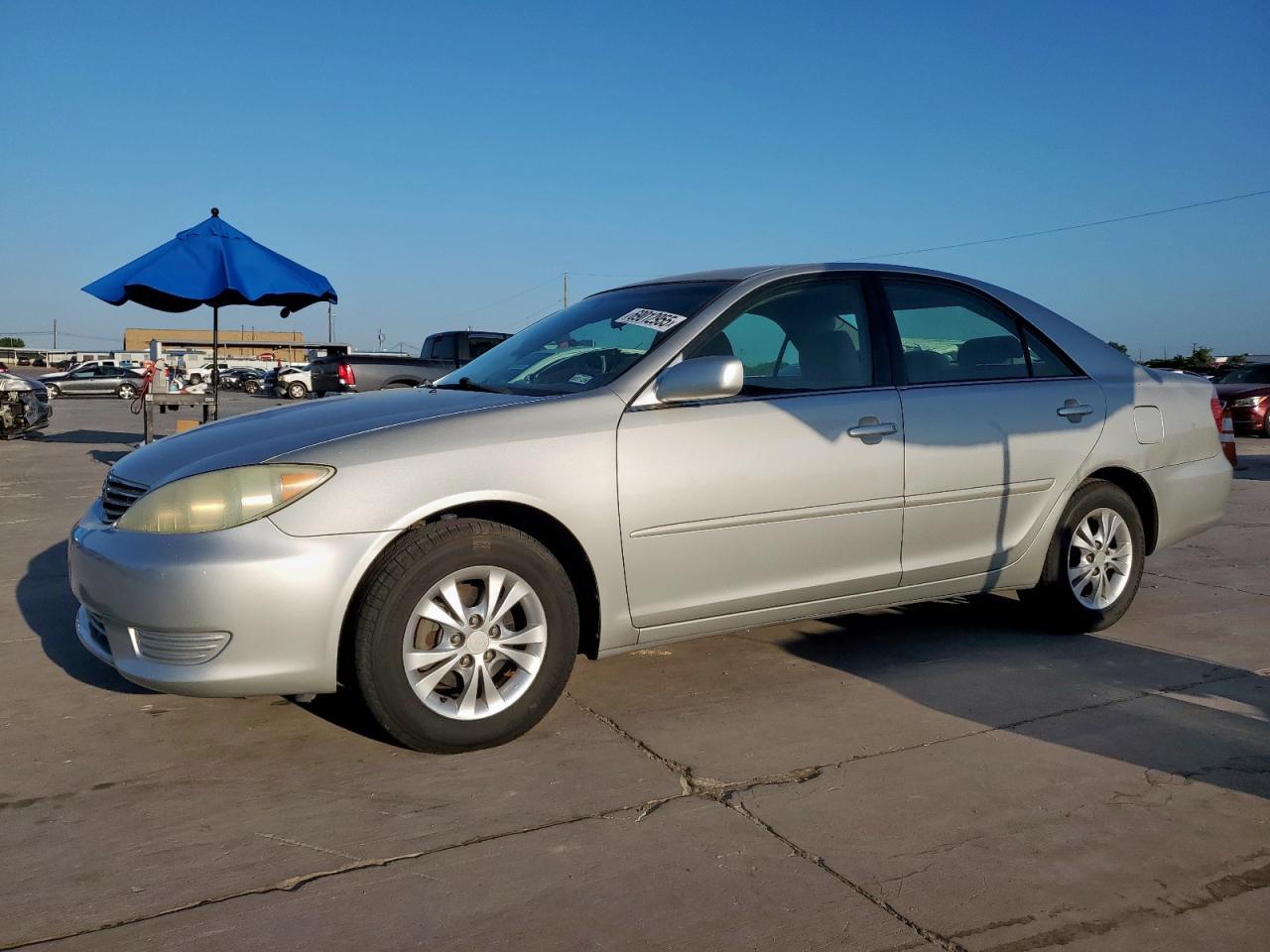 2005 TOYOTA CAMRY