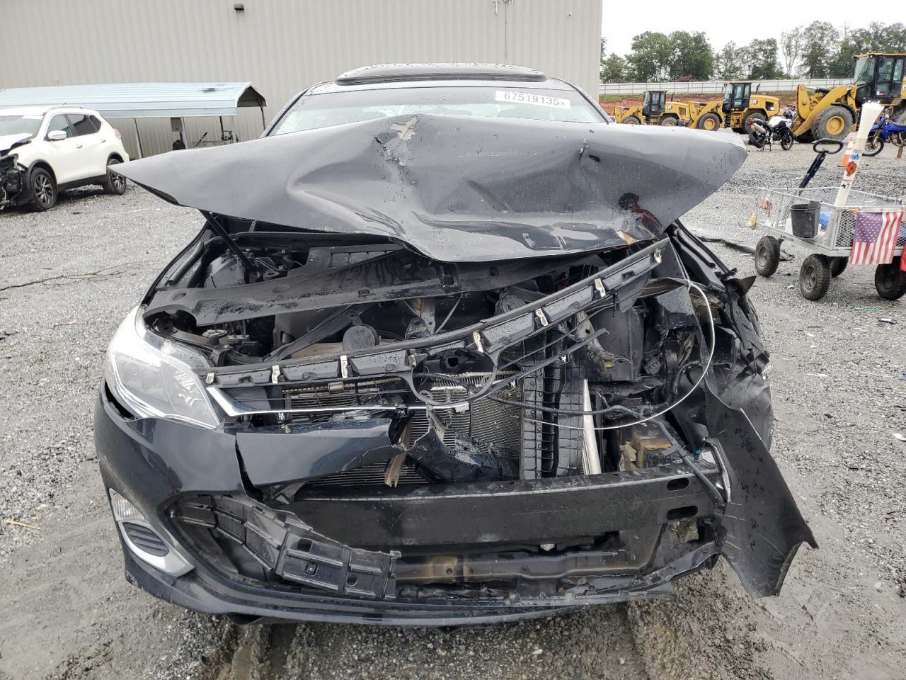 2013 TOYOTA Avalon