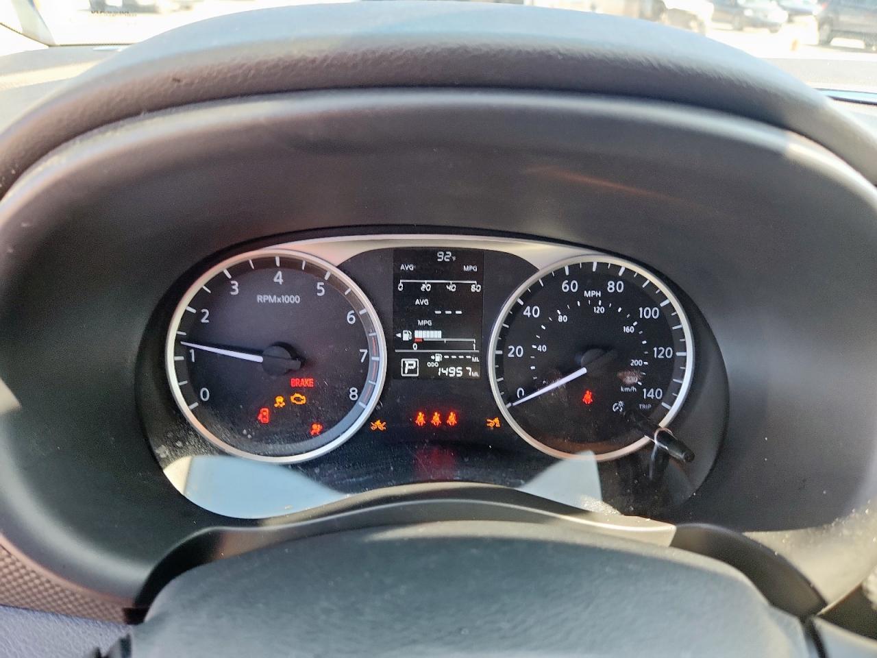 2024 NISSAN KICKS