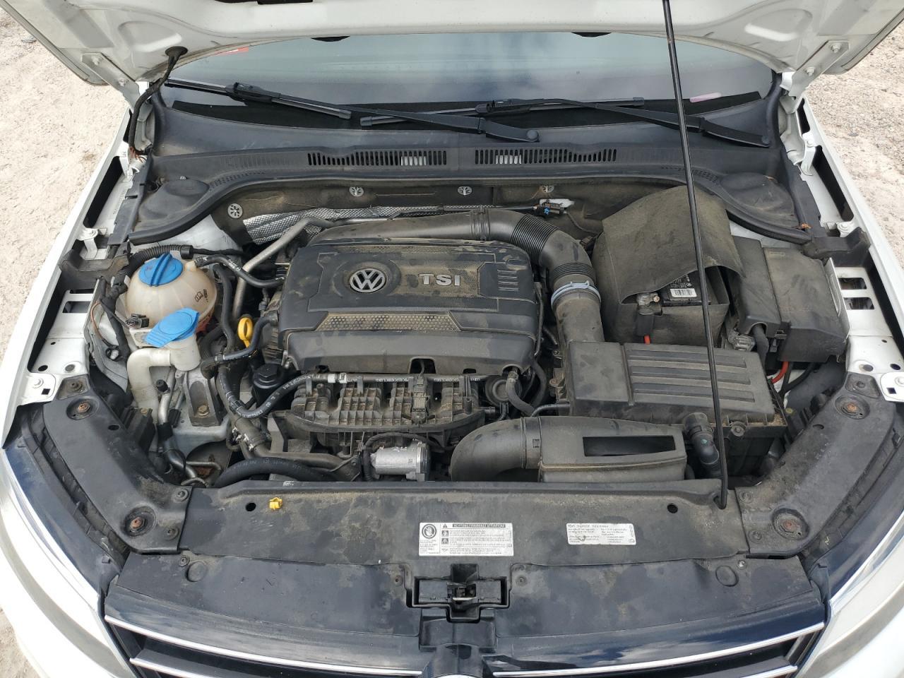 2016 VOLKSWAGEN JETTA